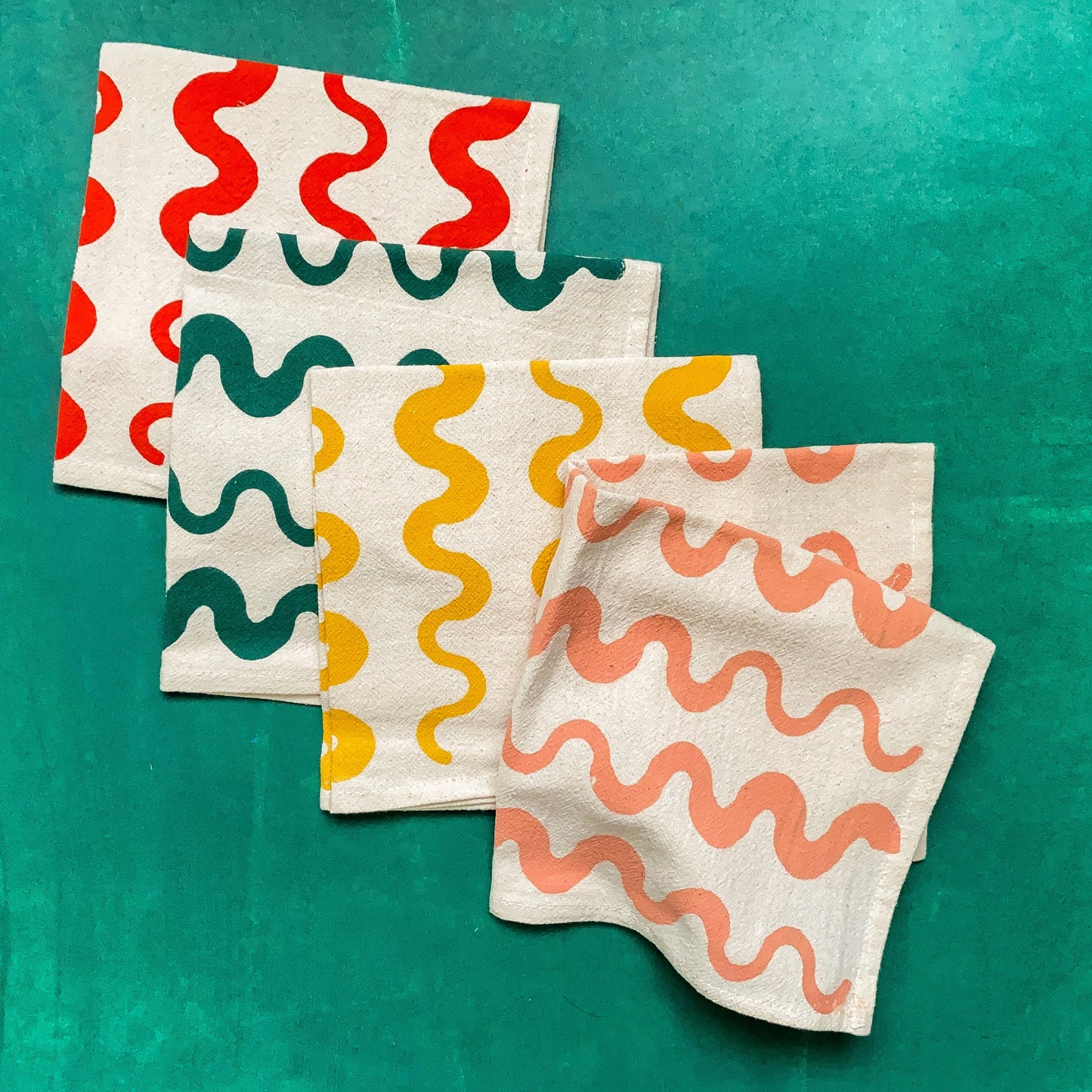 Mix and Match Wavy Stripe Cloth Napkins – Set of 4