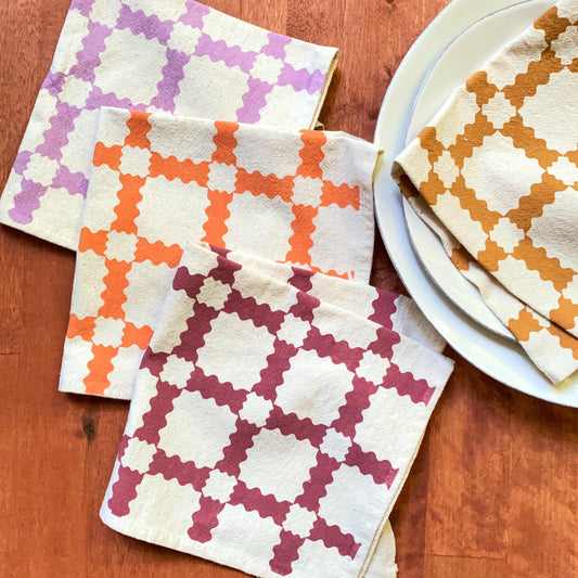 Party Plaid Cloth Napkins – Set of 4